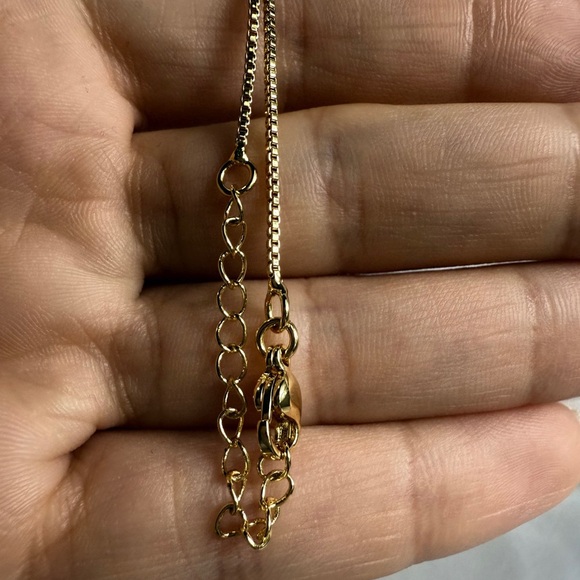 Gold Heart Pendant Necklace - Picture 9 of 14